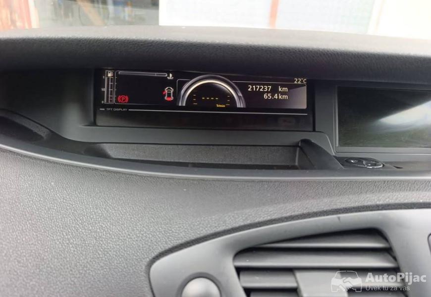 reno_senic_2012_15_dci_iz_uvoza_na_ime_kupca_8_polovni_automobili_autopijac.rs