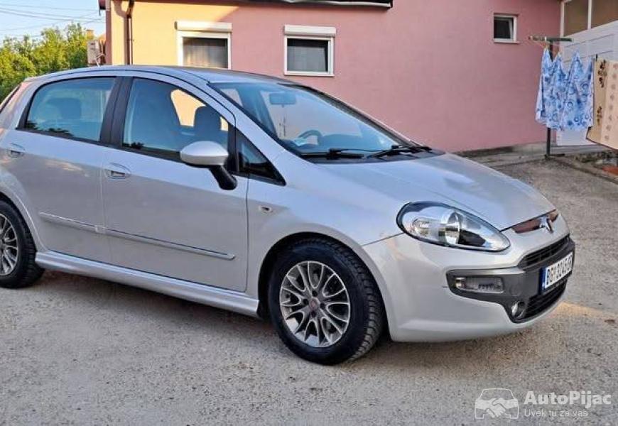 rsd3850_1_polovni_automobili_autopijac.rs