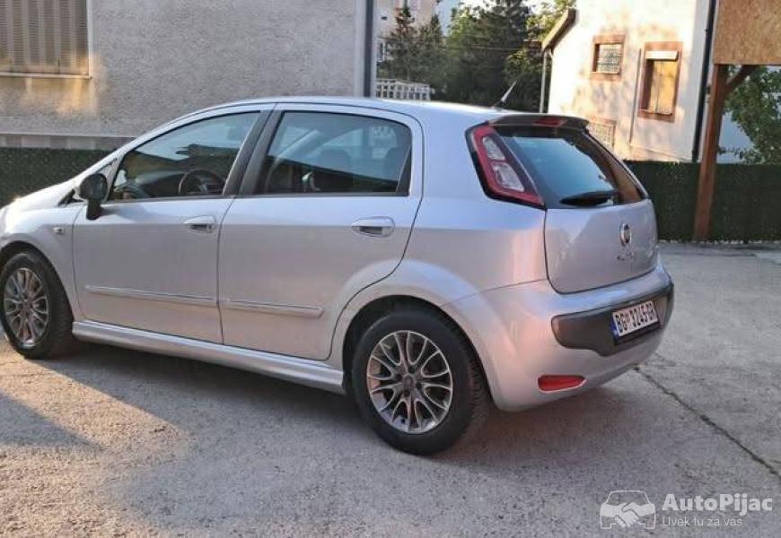 fiat_evo_3_polovni_automobili_autopijac.rs