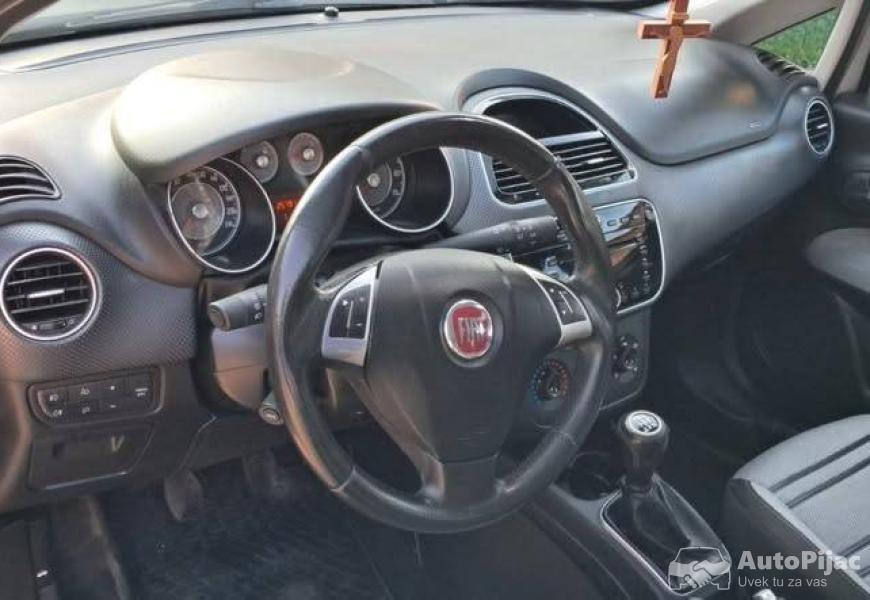 fiat_evo_9_polovni_automobili_autopijac.rs