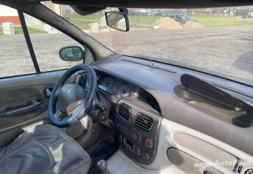 reno_senic_8_polovni_automobili_autopijac.rs