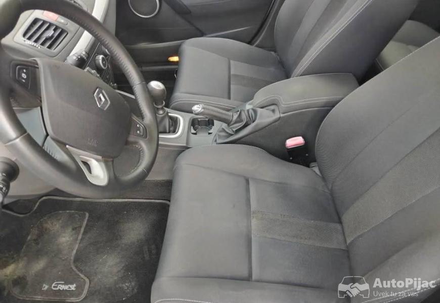 reno_megan_15_dci_81kw_6_brzina_kraj_2009god_18100_7_polovni_automobili_autopijac.rs