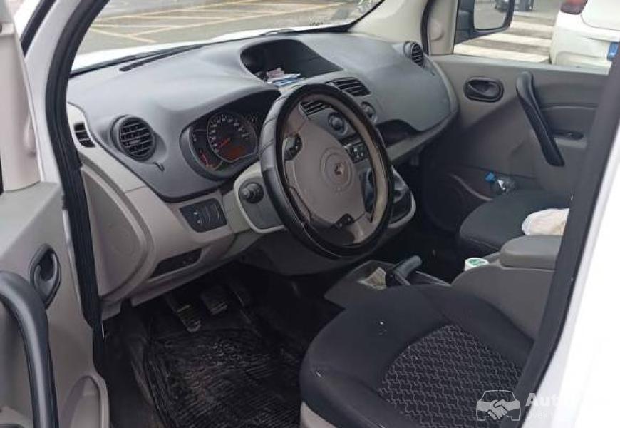 prodajem_auto_4_polovni_automobili_autopijac.rs