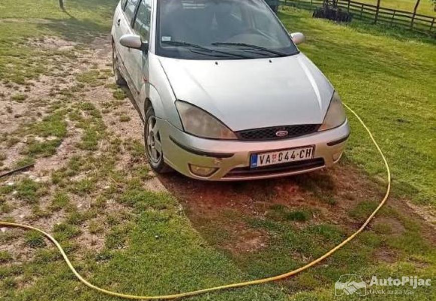 ford_fokus_1_polovni_automobili_autopijac.rs