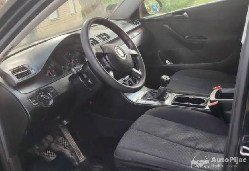 pasat_b6_20benz_trendline_5_polovni_automobili_autopijac.rs