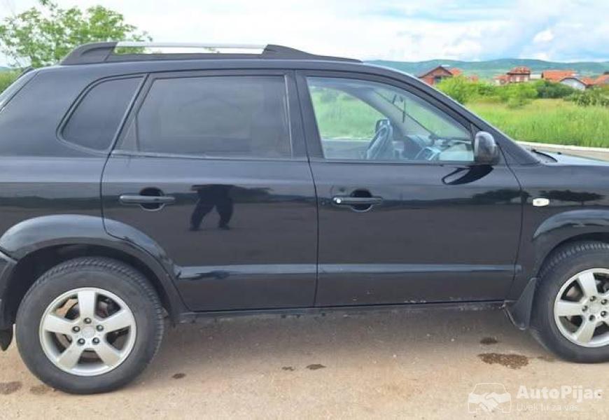 hyndai_tucson_20_benzinplin_7_polovni_automobili_autopijac.rs