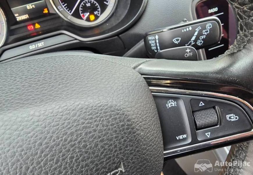 skoda_octavia_20_tdi_dsg_4x4_14_polovni_automobili_autopijac.rs