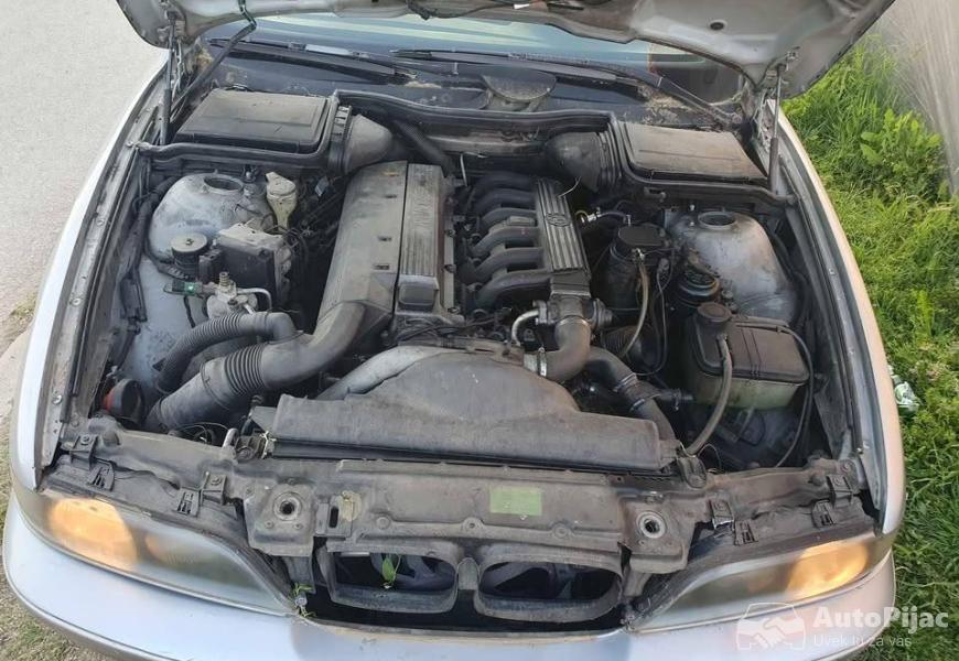 delovi_za_bmw_e39_525tds_10_polovni_automobili_autopijac.rs
