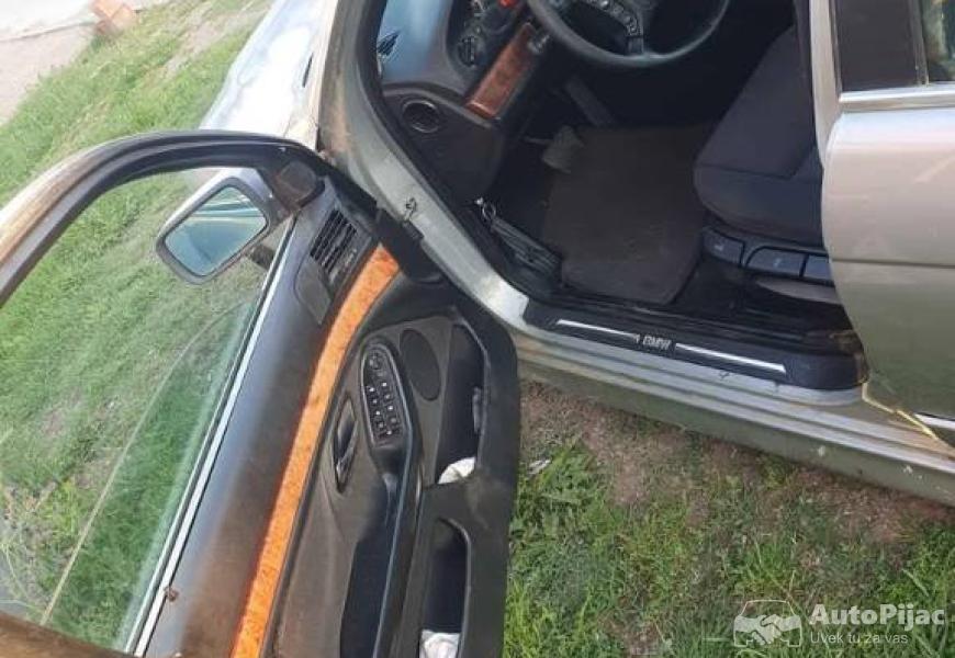 delovi_za_bmw_e39_525tds_6_polovni_automobili_autopijac.rs