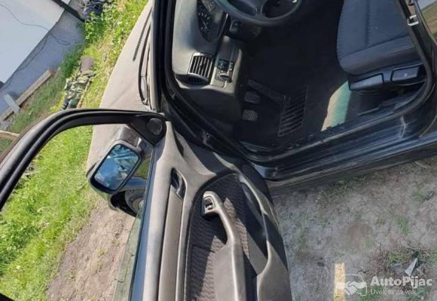 delovi_za_bmw_e46_316i_6_polovni_automobili_autopijac.rs