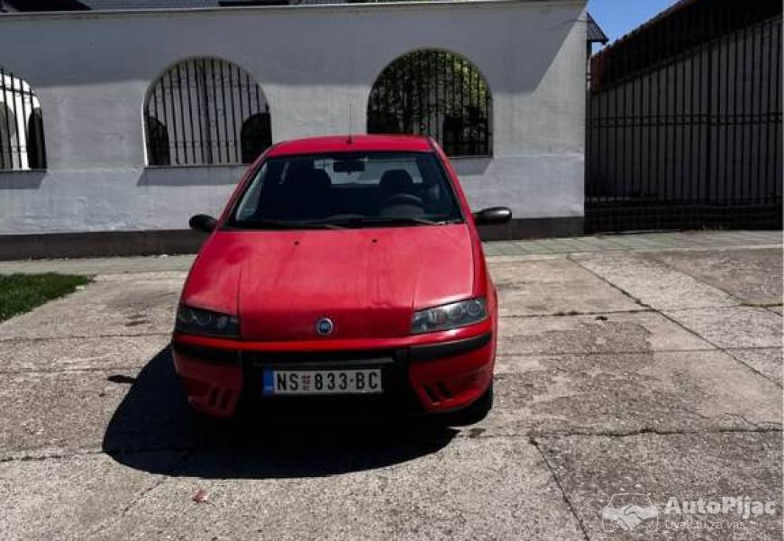fiat_punto_12_sporting_2_polovni_automobili_autopijac.rs