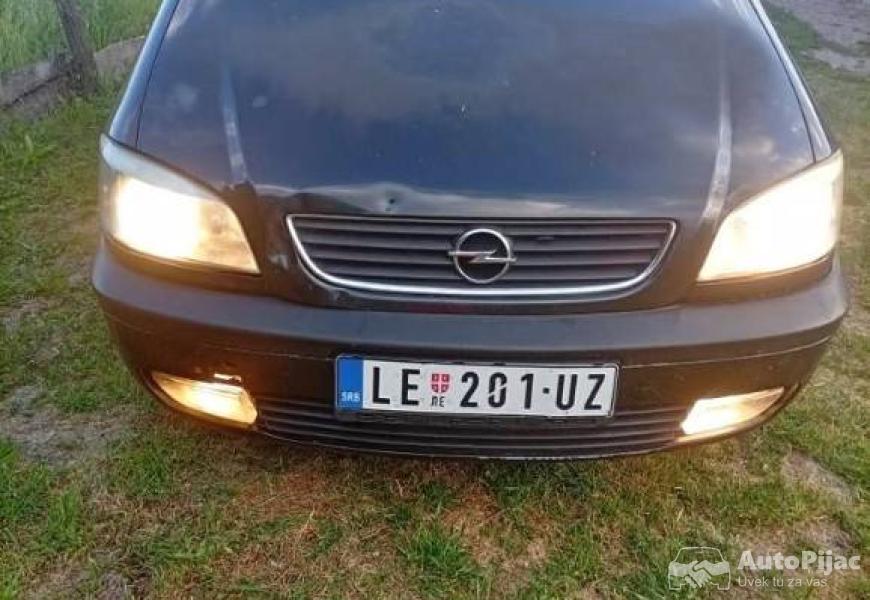 zafira_2002_god_1_polovni_automobili_autopijac.rs