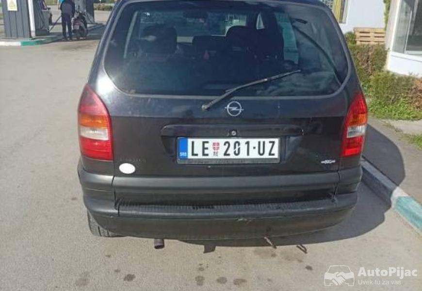 zafira_2002_god_5_polovni_automobili_autopijac.rs