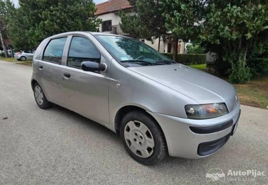 fiat_punto_12_benzinac_reg_do_septembra_2002_godbe_2_polovni_automobili_autopijac.rs