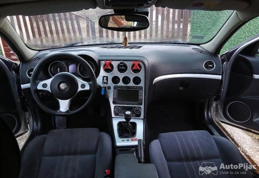 alfa_159_19_jtdm_4_polovni_automobili_autopijac.rs