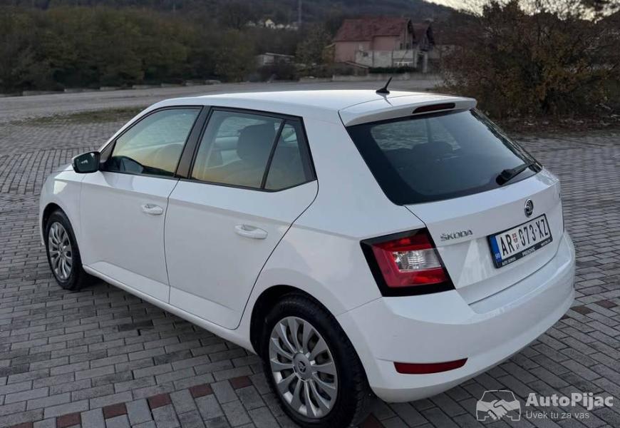 skoda_fabia_iii_7_polovni_automobili_autopijac.rs
