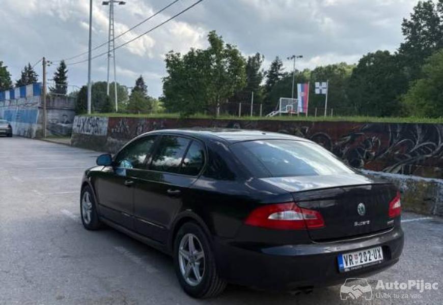 skoda_superb_2012god_3_polovni_automobili_autopijac.rs