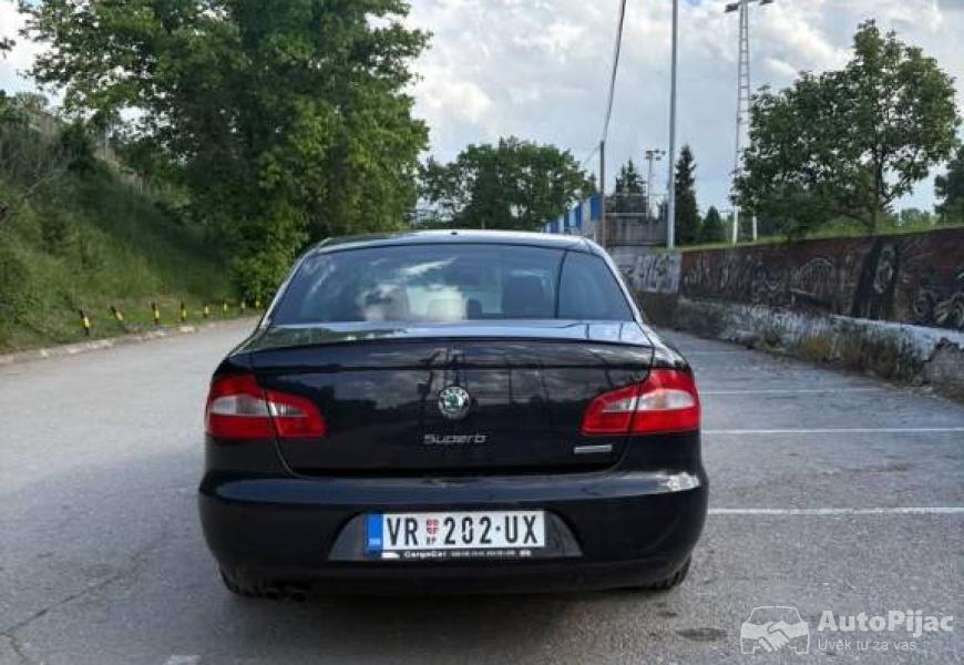 skoda_superb_2012god_4_polovni_automobili_autopijac.rs