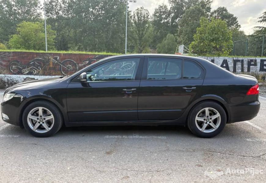skoda_superb_2012god_5_polovni_automobili_autopijac.rs