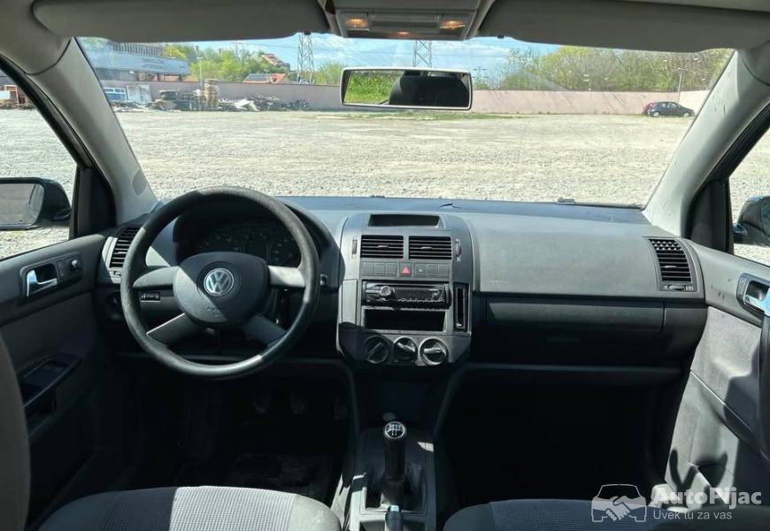 volkswagen_polo_14_benzin_9_polovni_automobili_autopijac.rs