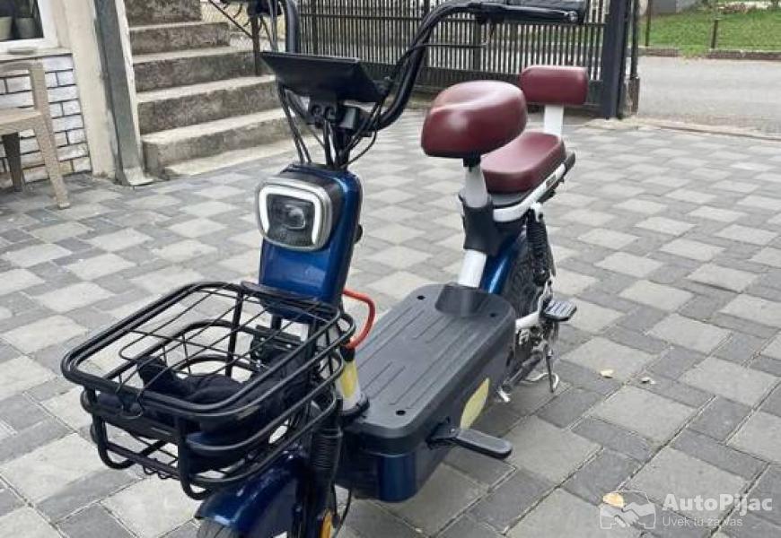 mango_220_1_polovni_automobili_autopijac.rs