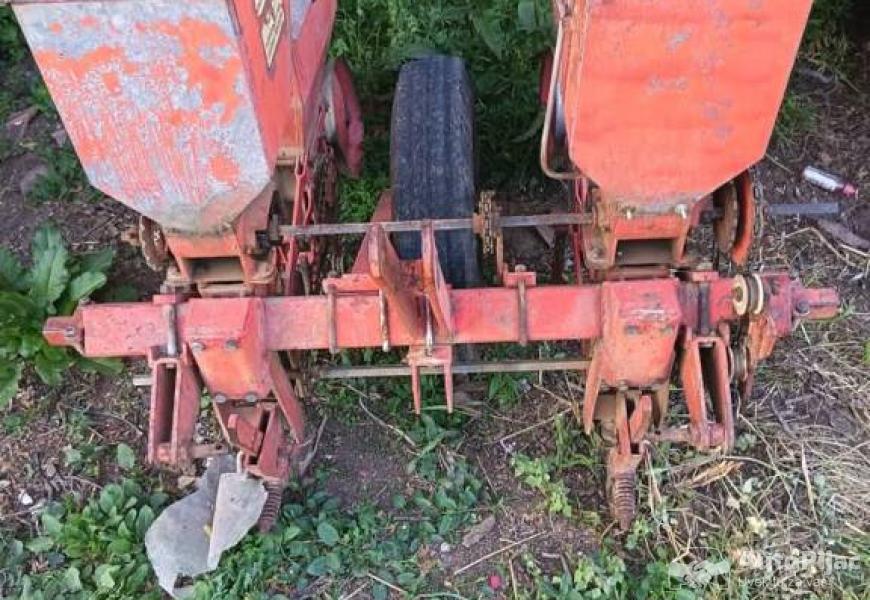 ursus_335_i_imt_sejac_dva_reda_5_polovni_automobili_autopijac.rs