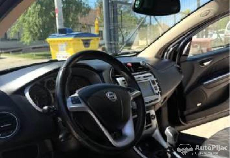 lancia_delta_5_polovni_automobili_autopijac.rs