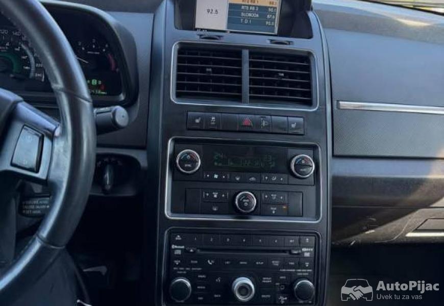 2010_dodge_journey_11_polovni_automobili_autopijac.rs