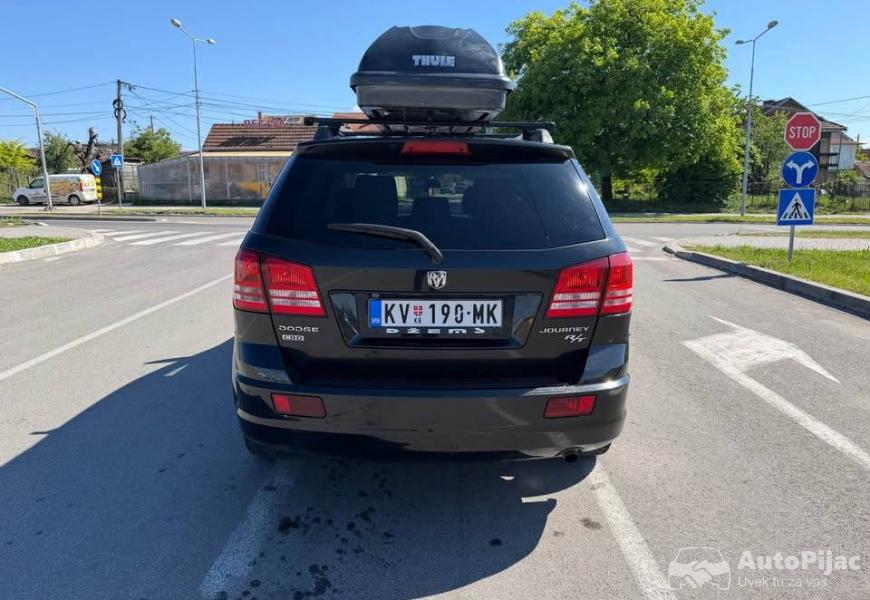 2010_dodge_journey_6_polovni_automobili_autopijac.rs