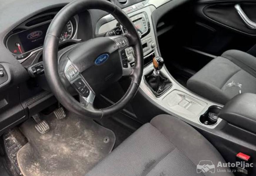 ford_galaksi_20_2009_4_polovni_automobili_autopijac.rs