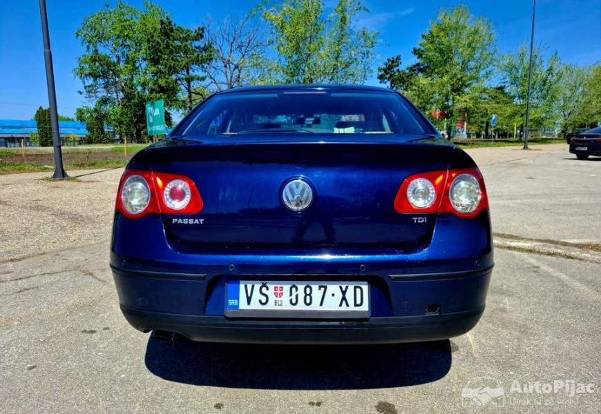 2006_volkswagen_passat_b6_19tdi_2006god_9_polovni_automobili_autopijac.rs