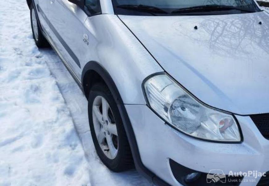 suzuki_sx4_5_polovni_automobili_autopijac.rs