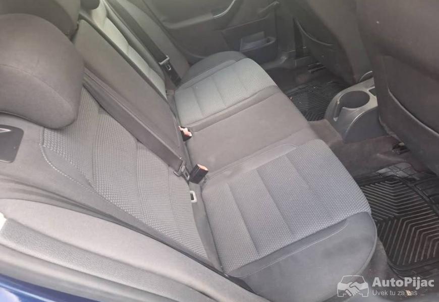 golf_5_19_tdi_66_kilovata_10_polovni_automobili_autopijac.rs