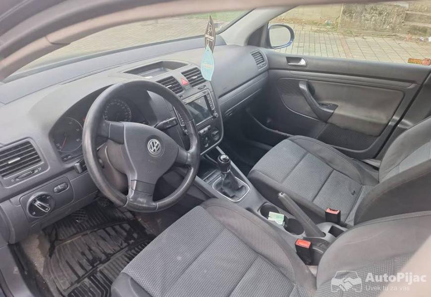 golf_5_19_tdi_66_kilovata_12_polovni_automobili_autopijac.rs