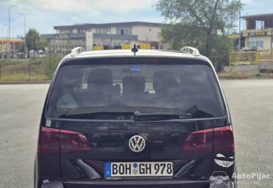 wv_turan_2014_8_polovni_automobili_autopijac.rs