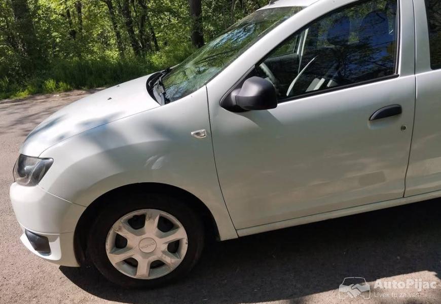 2015_dacia_sandero_12_ambience_4_polovni_automobili_autopijac.rs