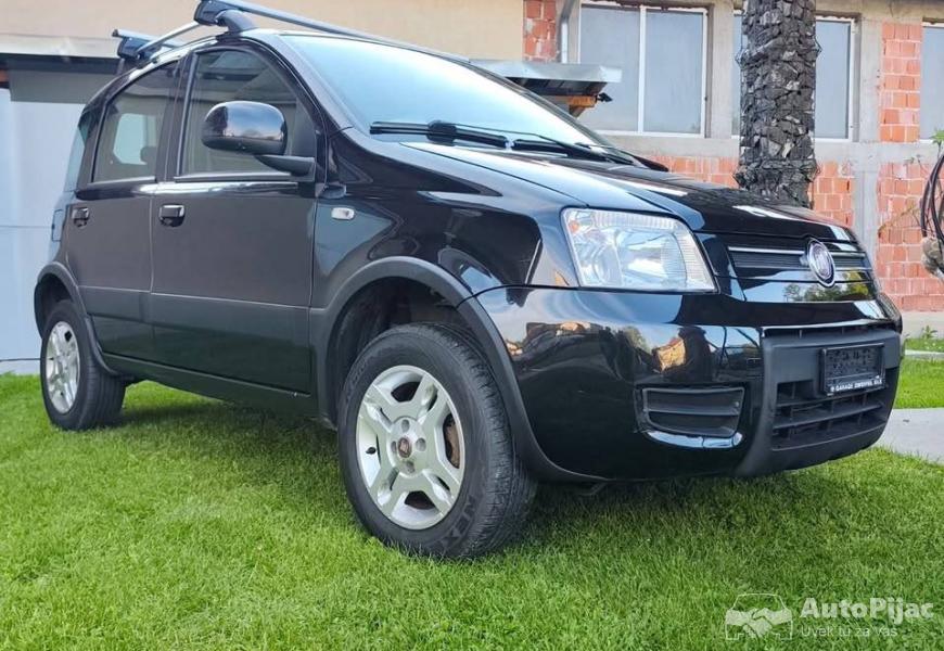 2010_fiat_panda_4x4_2_polovni_automobili_autopijac.rs