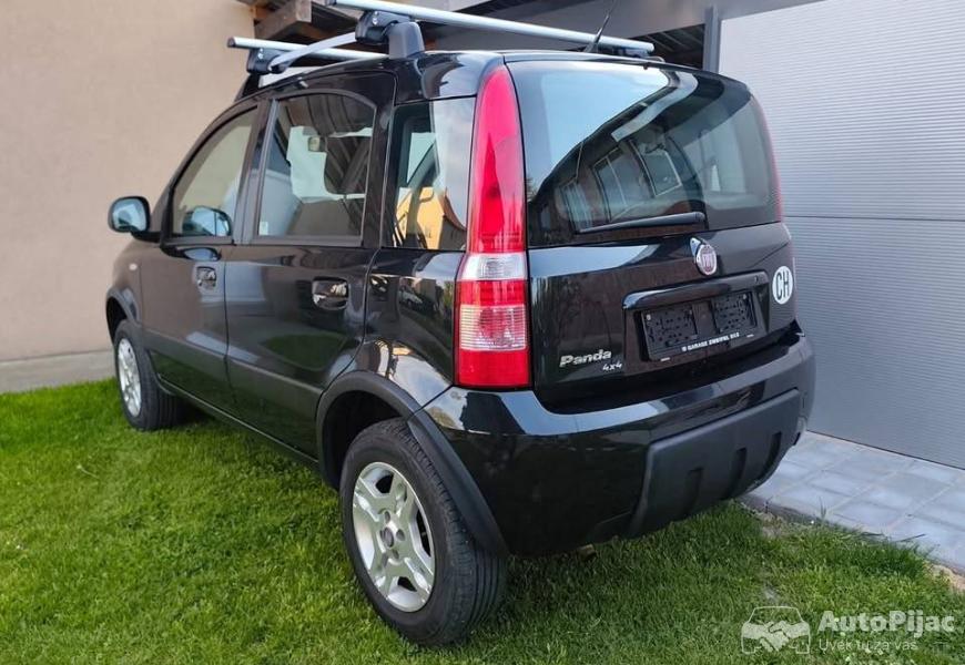2010_fiat_panda_4x4_6_polovni_automobili_autopijac.rs