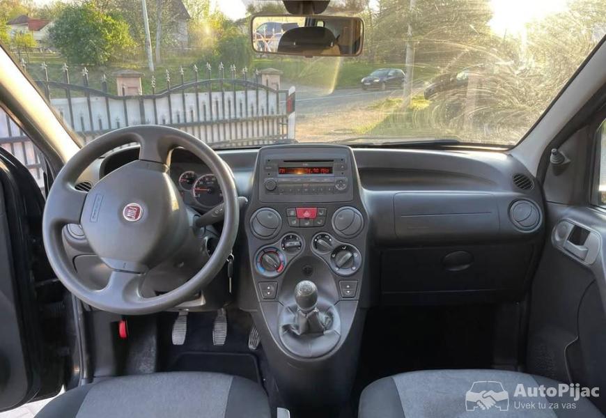 2010_fiat_panda_4x4_9_polovni_automobili_autopijac.rs
