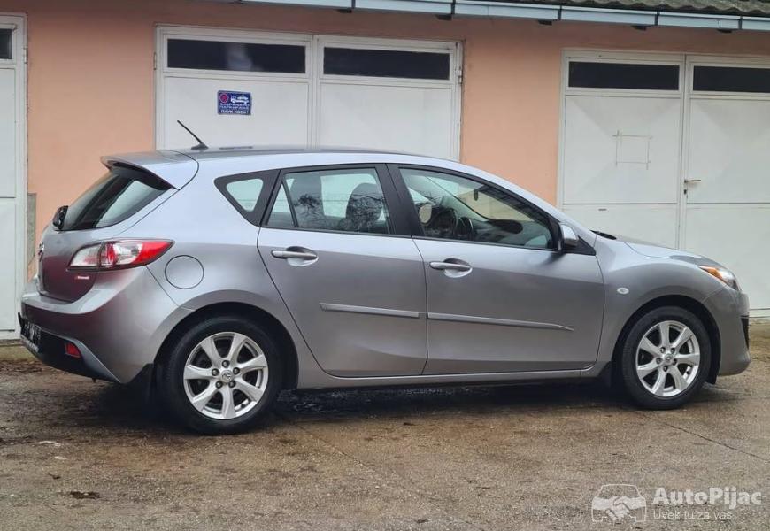 2009_mazda_3_16cd_revolution_10_polovni_automobili_autopijac.rs
