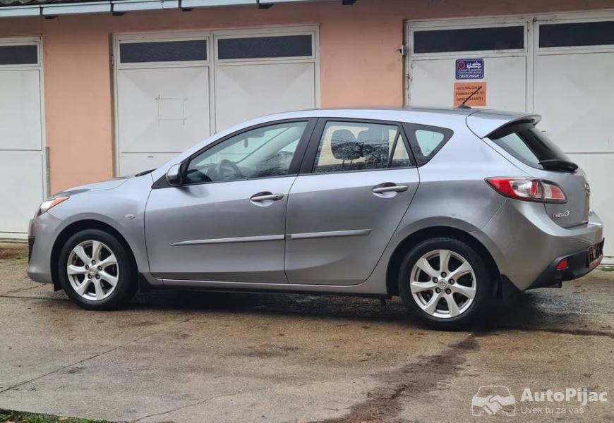 2009_mazda_3_16cd_revolution_9_polovni_automobili_autopijac.rs