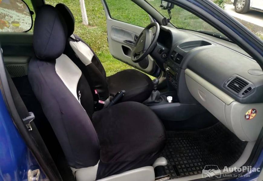 2002_renault_clio_4_polovni_automobili_autopijac.rs