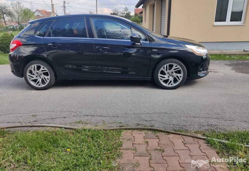 2012_citron_c4_16_hdi_exclusive_12_polovni_automobili_autopijac.rs