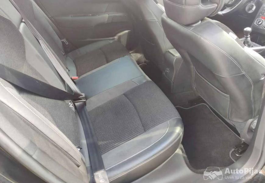 2012_citron_c4_16_hdi_exclusive_14_polovni_automobili_autopijac.rs