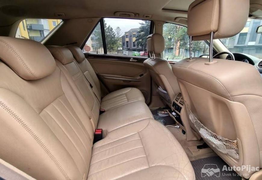 2006_mercedesbenz_ml500amg_13_polovni_automobili_autopijac.rs