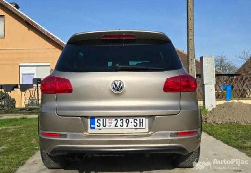 volkswagen_tiguan_rline_2015_14_7_polovni_automobili_autopijac.rs