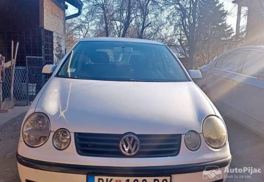 2002_volkswagen_polo_1_polovni_automobili_autopijac.rs