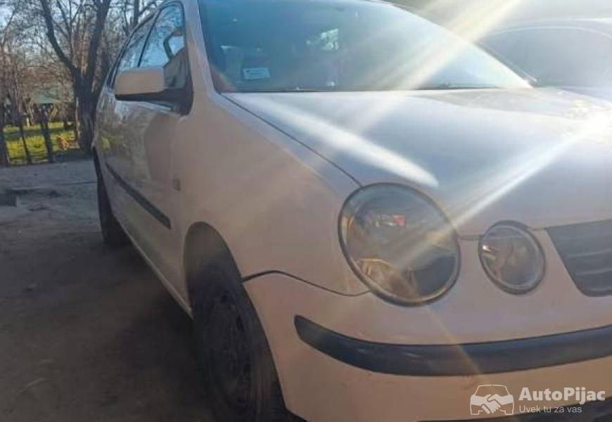 2002_volkswagen_polo_3_polovni_automobili_autopijac.rs