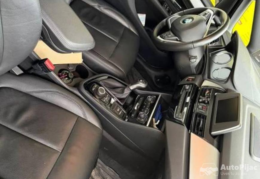 bmw_216d1_52020gocarinjen_i_registrovan_10_polovni_automobili_autopijac.rs