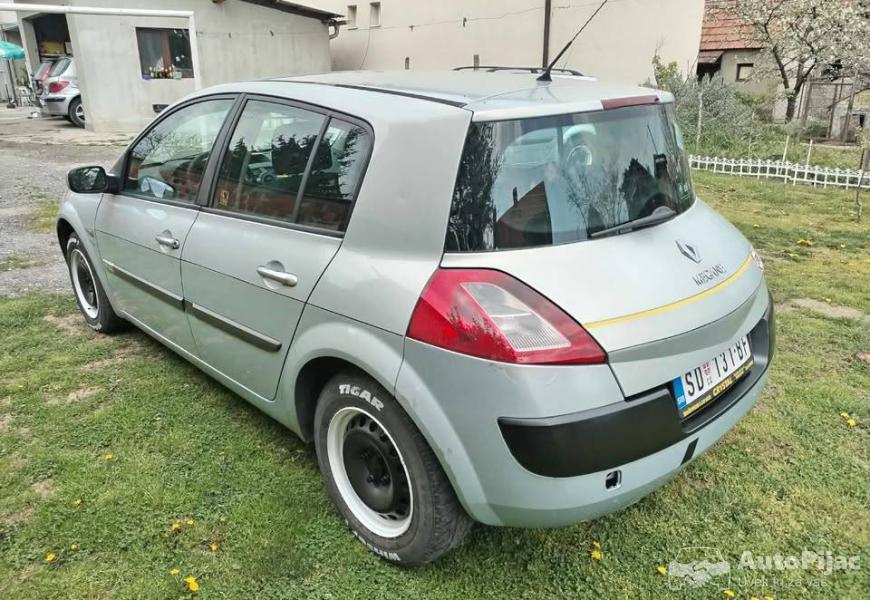 2004_renault_megan_19dci_4_polovni_automobili_autopijac.rs
